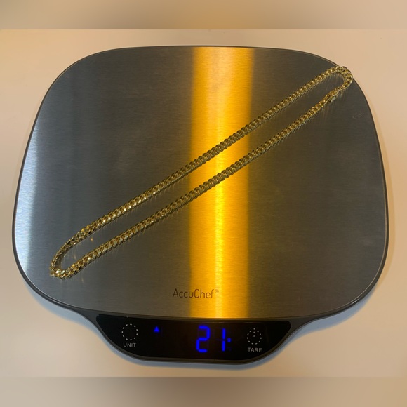 SOLD 21 Grams 22” 10k Gold Miami Cuban Link Chain Necklace - Picture 3 of 5